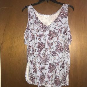 Blue floral print top